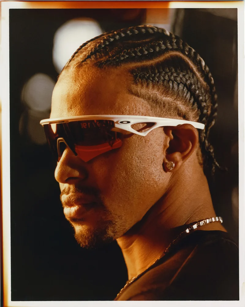 Oakley photo