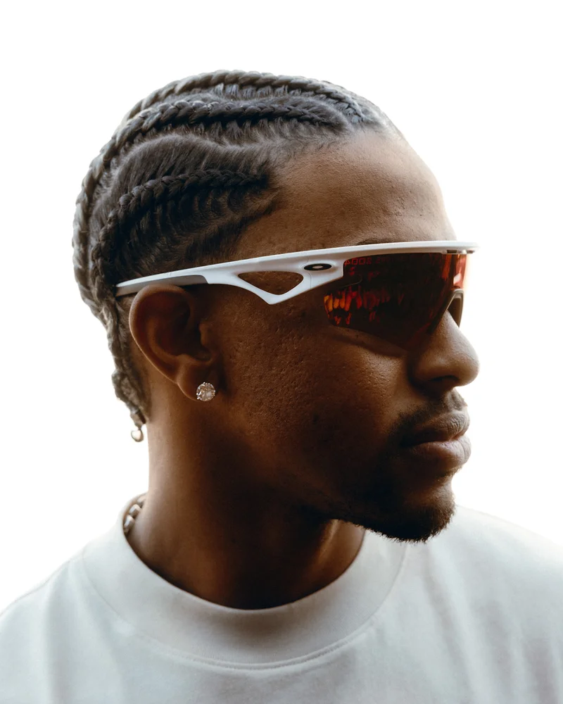 Oakley photo
