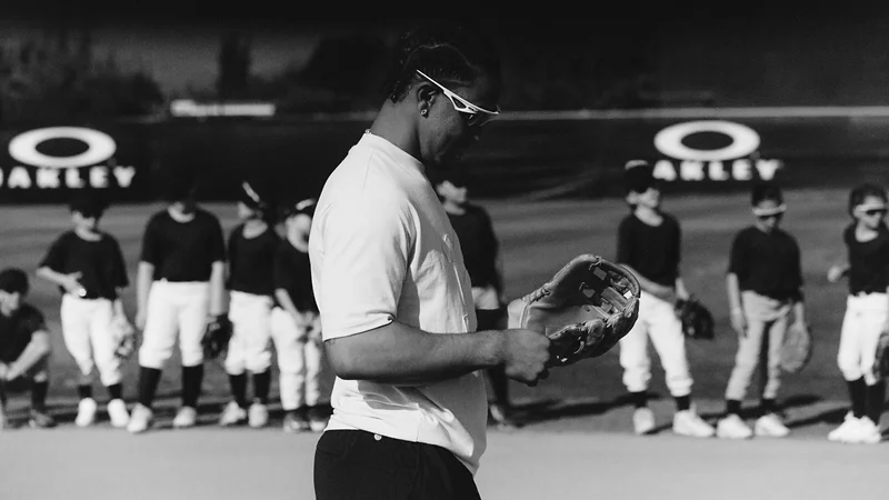 Oakley photo